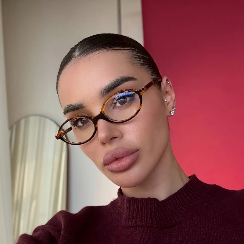 Occhiali da Sole Ovali Vintage - Designer Sunglasses recensione e prezzo