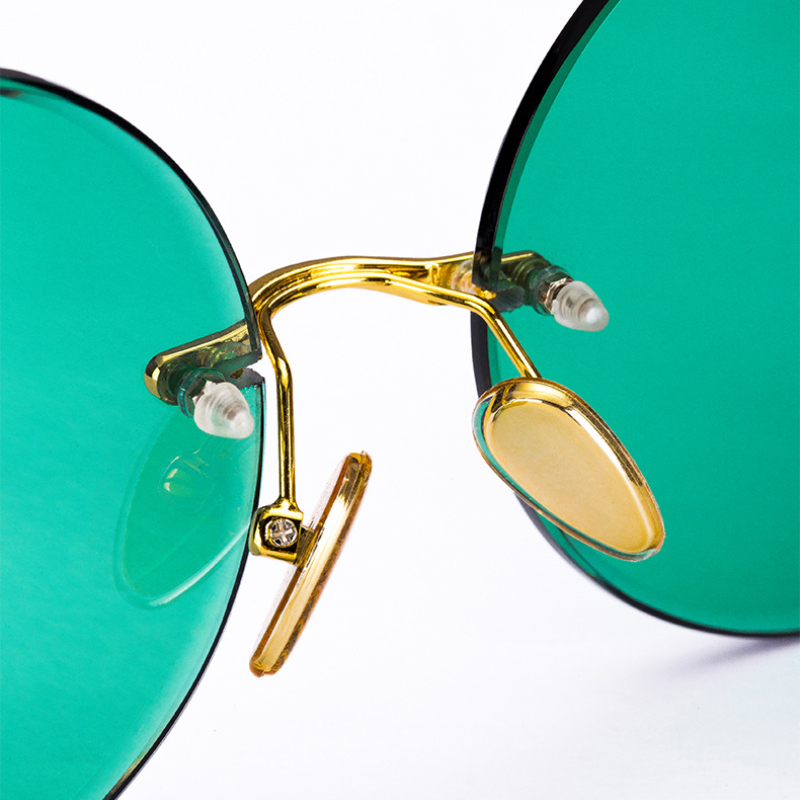 Occhiali da Sole Classici Senz - Designer Sunglasses recensione e prezzo